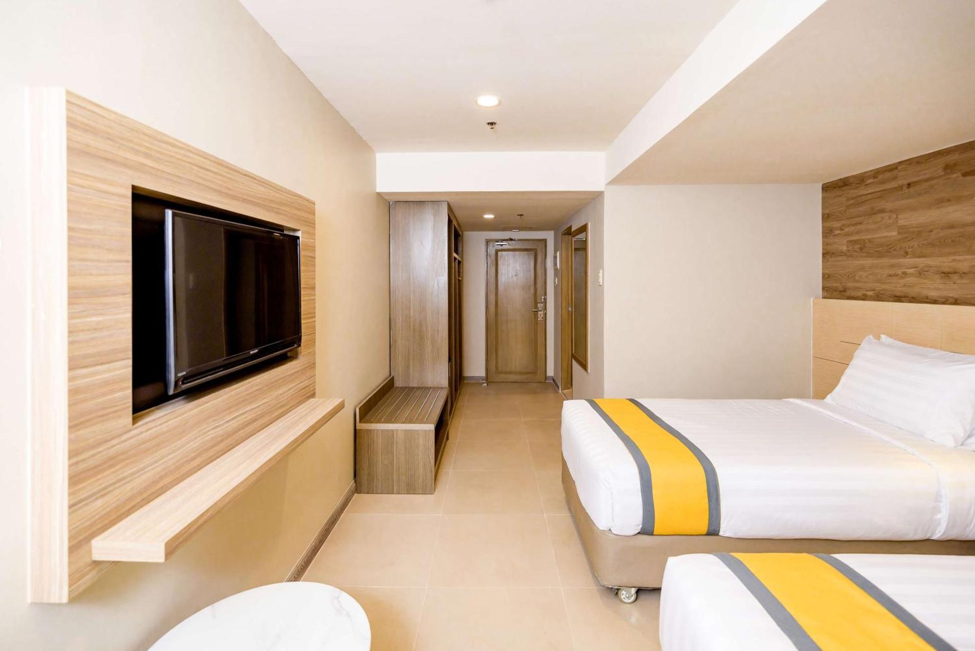 Surestay Plus By Best Western Cebu City Exterior photo