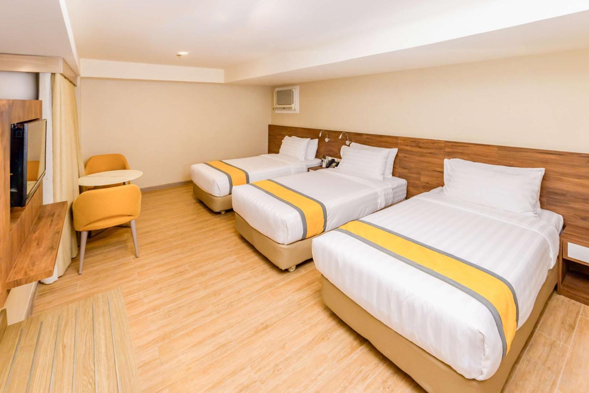 Surestay Plus By Best Western Cebu City Exterior photo