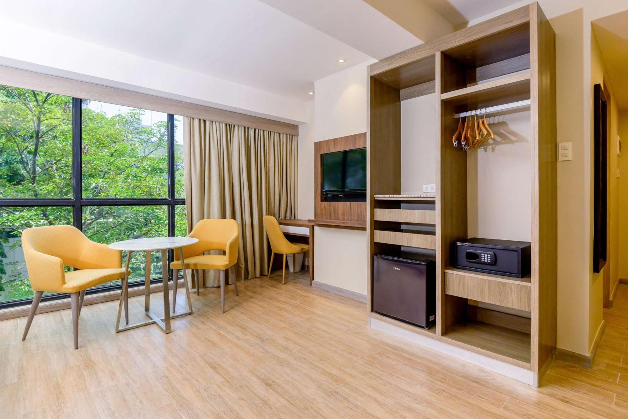 Surestay Plus By Best Western Cebu City Exterior photo
